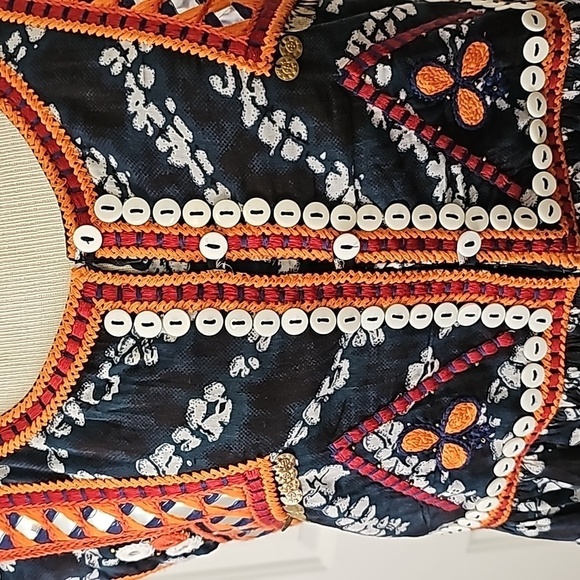 INDIGO MOON Size medium Enbroidery sleevless stop W/ buttons. Empire Waist. - Picture 2 of 13